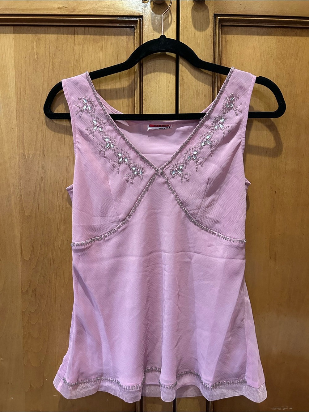 Embellished Pink V-Neck Sleeveless Blouse